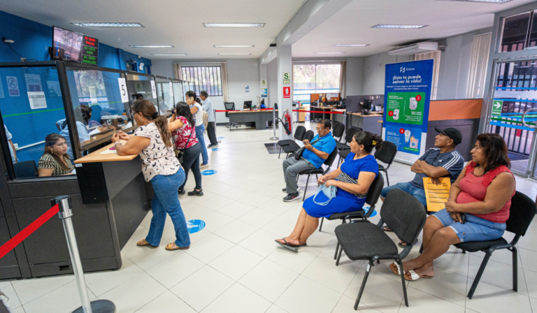 Enosa recordó que sus canales digitales de atención permanecerán disponibles las 24 horas.