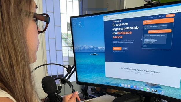 Infomercado presenta asistente con inteligencia artificial para emprendedores peruanos