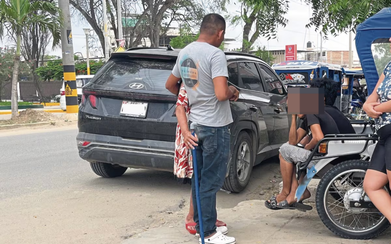 Sicarios matan a mototaxista dentro de bar en Sullana Sicarios matan a mototaxista dentro de bar en Sullana