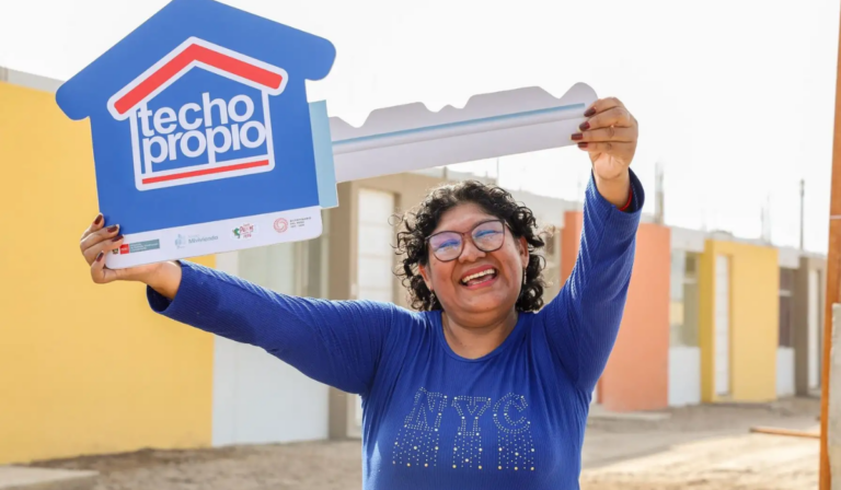 El subsidio base asciende a S/33 000 (equivalente a 6 UIT) y se otorga de manera gratuita.