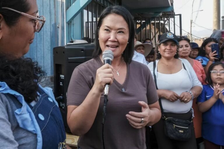 Keiko Fujimori se proyecta a segunda vuelta y refuerza campaña