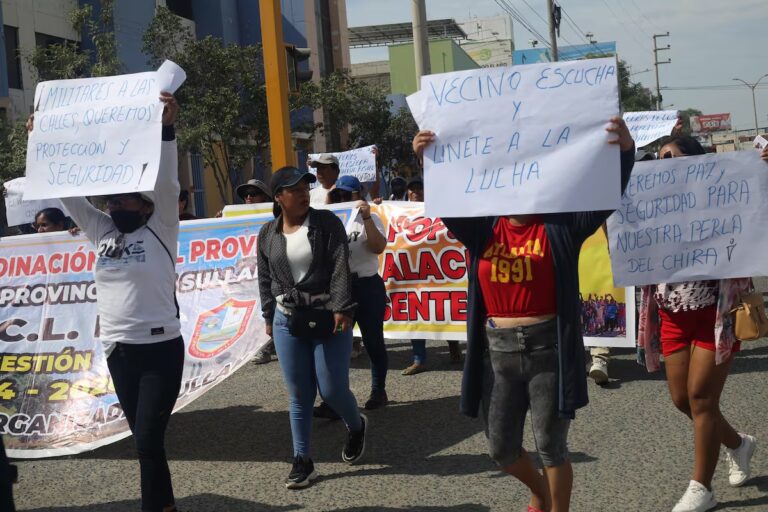 Sullana: protesta ciudadana exige reactivar obras y frenar inseguridad