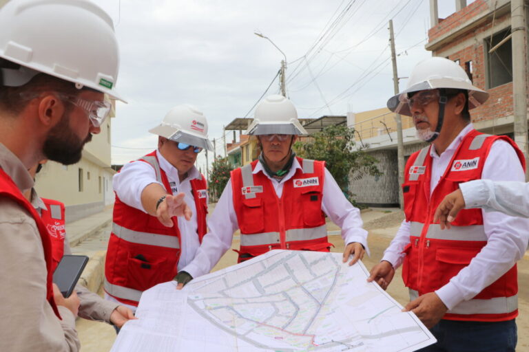 ANIN culmina paquete de drenaje pluvial en Talara y destaca eficiente respuesta ante lluvias La intervención del Paquete 7 permitió habilitar un sistema de evacuación de aguas pluviales que ya operó durante las últimas precipitaciones registradas en la ciudad.