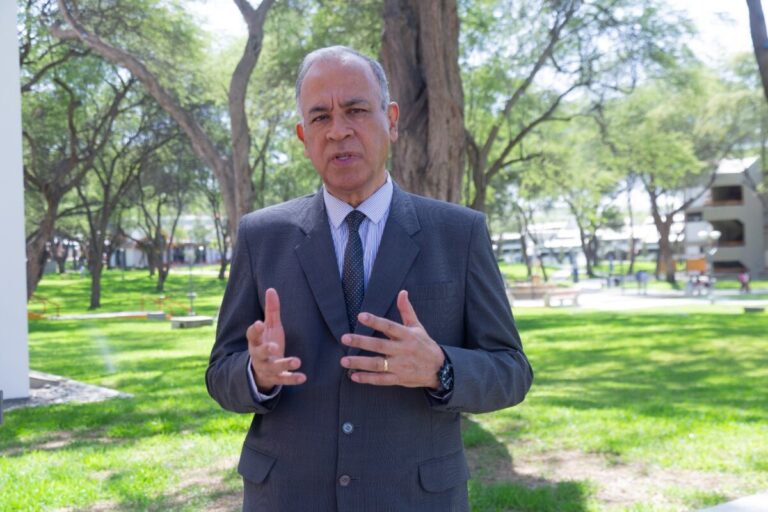 Guillermo Dulanto: “Si la tecnología minera respeta el medio ambiente, no hay razón para oponerse” Guillermo Dulanto: “Si la tecnología minera respeta el medio ambiente, no hay razón para oponerse”