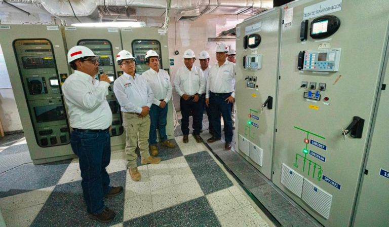 Las autoridades verificaron la instalación de nuevos equipos tecnológicos que reemplazarán de manera progresiva la infraestructura existente.