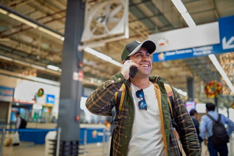 Mercado peruano alcanzó los 39.4 millones de líneas móviles al cierre del primer trimestre de 2026 Mercado peruano alcanzó los 39.4 millones de líneas móviles al cierre del primer trimestre de 2026