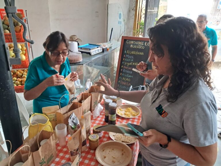 Reinauguran “Riquezas Campesinas”, espacio que impulsa la producción agroecológica en Piura Reinauguran “Riquezas Campesinas”, espacio que impulsa la producción agroecológica en Piura