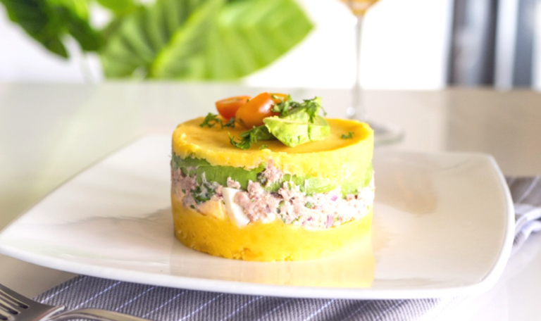 Causa rellena peruana ingresa al ranking de los mejores platos de atún del mundo