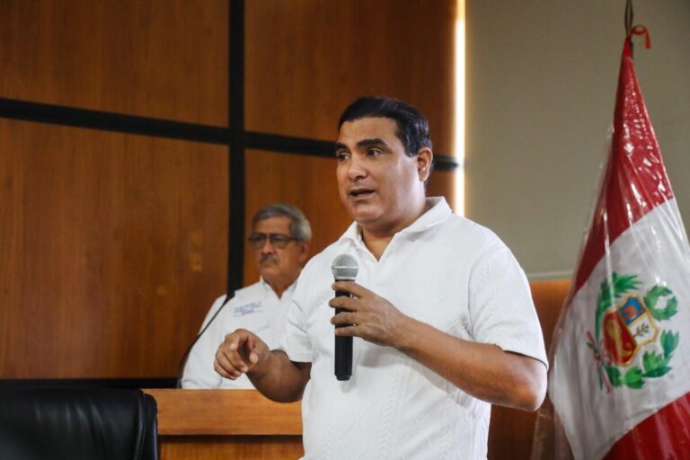 Gobernador Luis Neyra pide respuesta inmediata del Ejecutivo ante El Niño: «Tenemos que actuar hoy» Gobernador Luis Neyra pide respuesta inmediata del Ejecutivo ante El Niño: "Tenemos que actuar hoy"