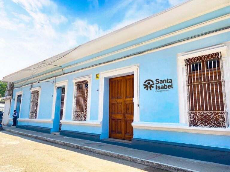 La cooperativa, que cuenta con 250 mil socios en el norte del país, proyecta ampliar su presencia en siete distritos de la capital como parte de su plan de crecimiento nacional.