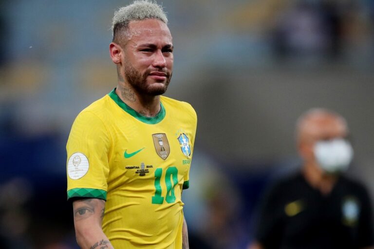 Neymar confirma su retiro de la selección de Brasil: «Di mi sangre y mi vida… pero ahora ya no quiero más» Neymar confirma su retiro de la selección de Brasil: "Di mi sangre y mi vida… pero ahora ya no quiero más"