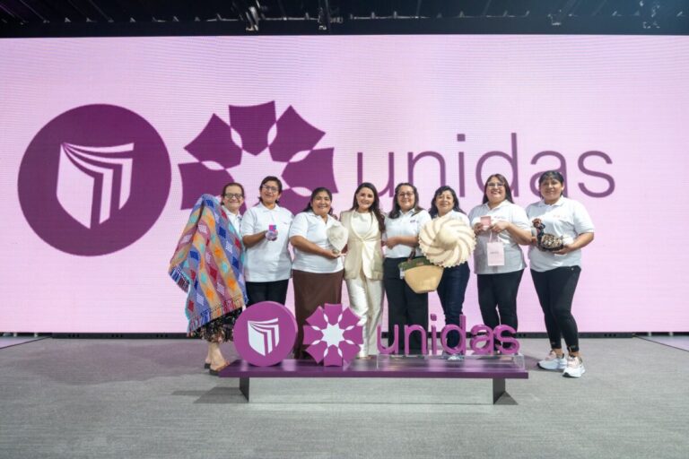 UNIDAS, la red que conecta a mujeres emprendedoras con nuevas oportunidades de crecimiento UNIDAS, la red que conecta a mujeres emprendedoras con nuevas oportunidades de crecimiento