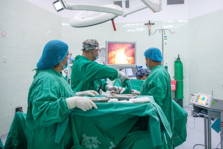 Hospital II Jorge Reátegui Delgado retomó estos procedimientos en marzo de 2026. Desde agosto también realizará una campaña de ligadura de trompas por laparoscopía.