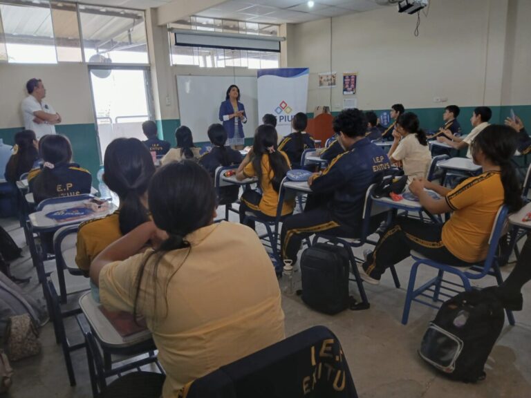 Promueven cultura tributaria en estudiantes de secundaria en Piura Promueven cultura tributaria en estudiantes de secundaria en Piura