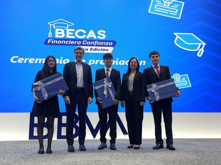 Financiera Confianza abre convocatoria nacional de becas integrales para hijos de emprendedores