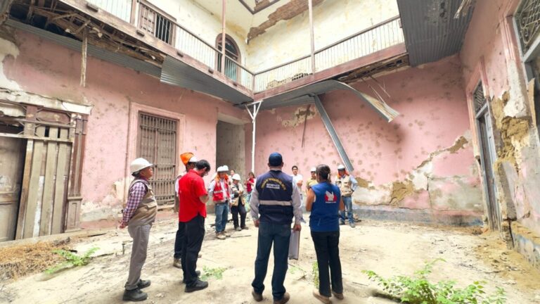 Ministerio Público advierte riesgo de colapso en dos casonas históricas del centro de Piura Fiscalía advierte riesgo de colapso en dos casonas del Centro Histórico de Piura