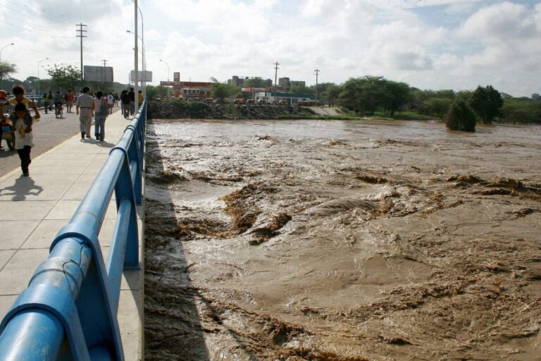 Foro en la UDEP abordará vulnerabilidades y medidas de prevención ante El Niño El encuentro reunirá a especialistas, autoridades, periodistas y público en general para analizar escenarios, vulnerabilidades y acciones de prevención frente a un eventual Fenómeno El Niño.