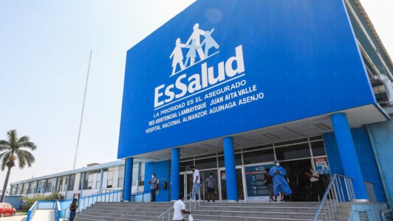 Ejecutivo renovará la dirección de EsSalud para mejorar la atención a los asegurados