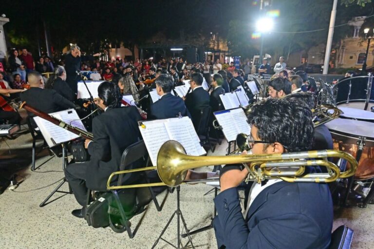 Orquesta Sinfónica de Piura ofrecerá concierto de gala en Narihualá por aniversario del Ministerio de Cultura Orquesta Sinfónica de Piura ofrecerá concierto de gala en Narihualá por aniversario del Ministerio de Cultura