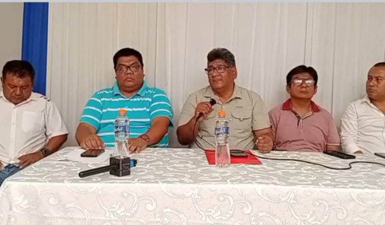 El actual alcalde, Richard Baca Palacios, figura como primer regidor en la lista.