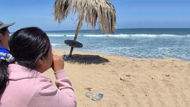 Familia pide intensificar búsqueda de adolescente desaparecido en playa de Vice Familia pide intensificar búsqueda de adolescente desaparecido en playa de Vice