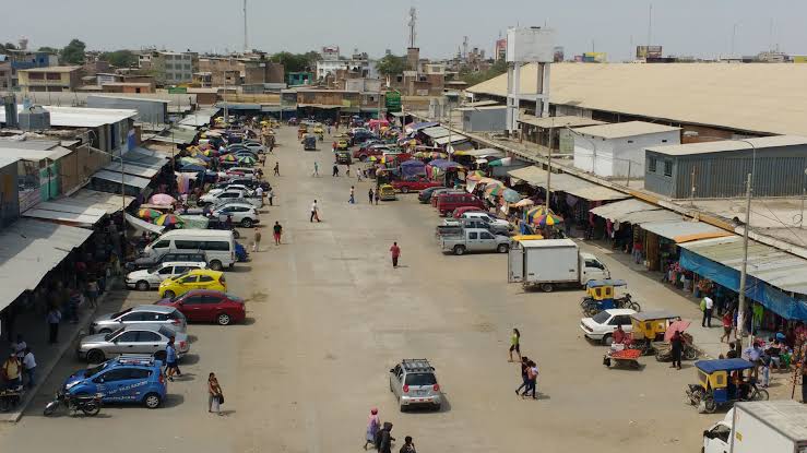 Comerciantes piden tomar el control de los estacionamientos del Complejo de Mercados de Piura Comerciantes piden tomar el control de los estacionamientos del Complejo de Mercados de Piura