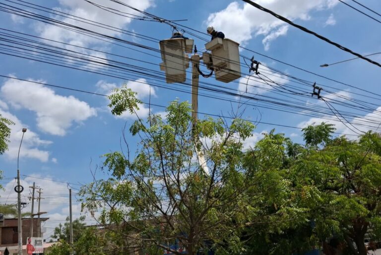 Ante las afectaciones que pueden generar las precipitaciones, Enosa informó que mantiene equipos de emergencia operativos las 24 horas.