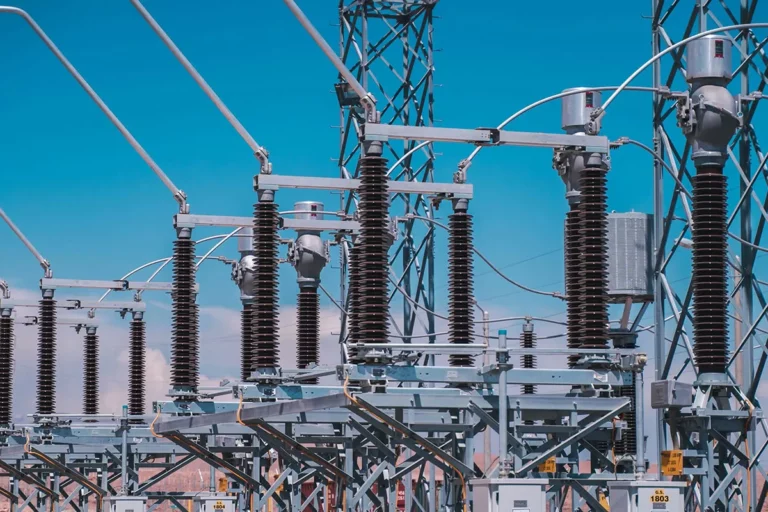 Gomero señaló que la distribución eléctrica continúa rezagada frente a las reformas implementadas en generación y transmisión.